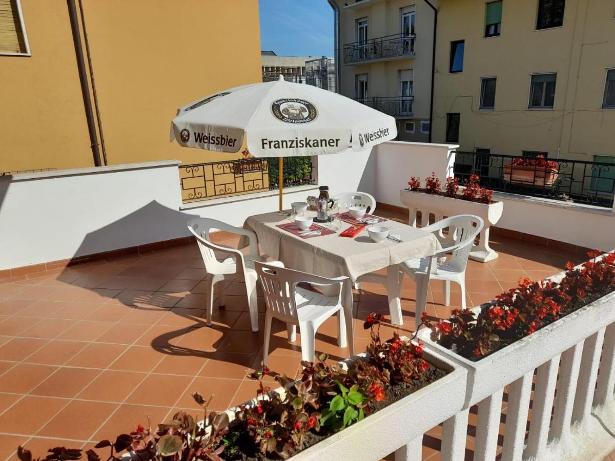 Apartament Casa El Paso Padenghe sul Garda Zewnętrze zdjęcie
